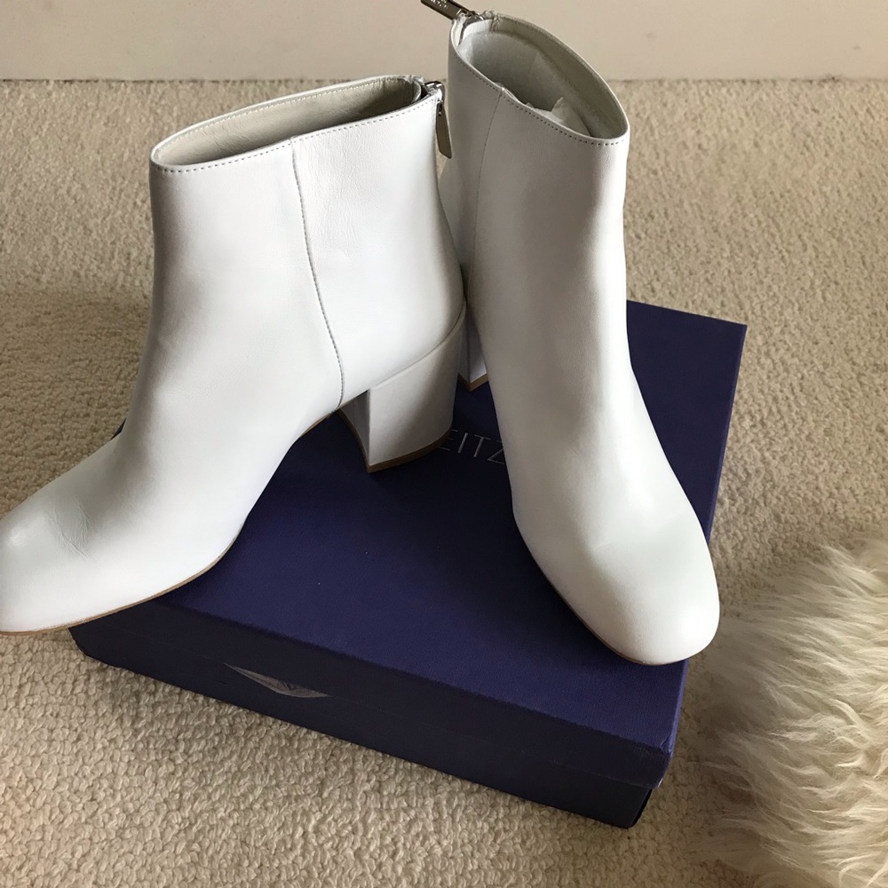 NWB STUART WEITZMAN Leather Ankle Booties